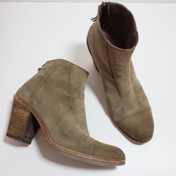 Anthropologie Shoes - Anthropologie Hoss Ankle Booties